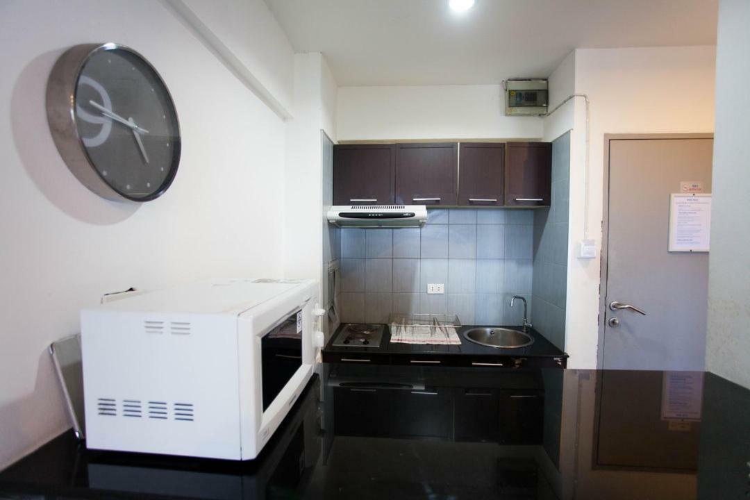 Galare Thong Tower Apart otel Chiang Mai Dış mekan fotoğraf